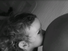 dieťa a tehotná matka